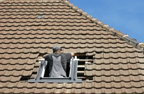 Pose de velux - La Caillère-Saint-Hilaire